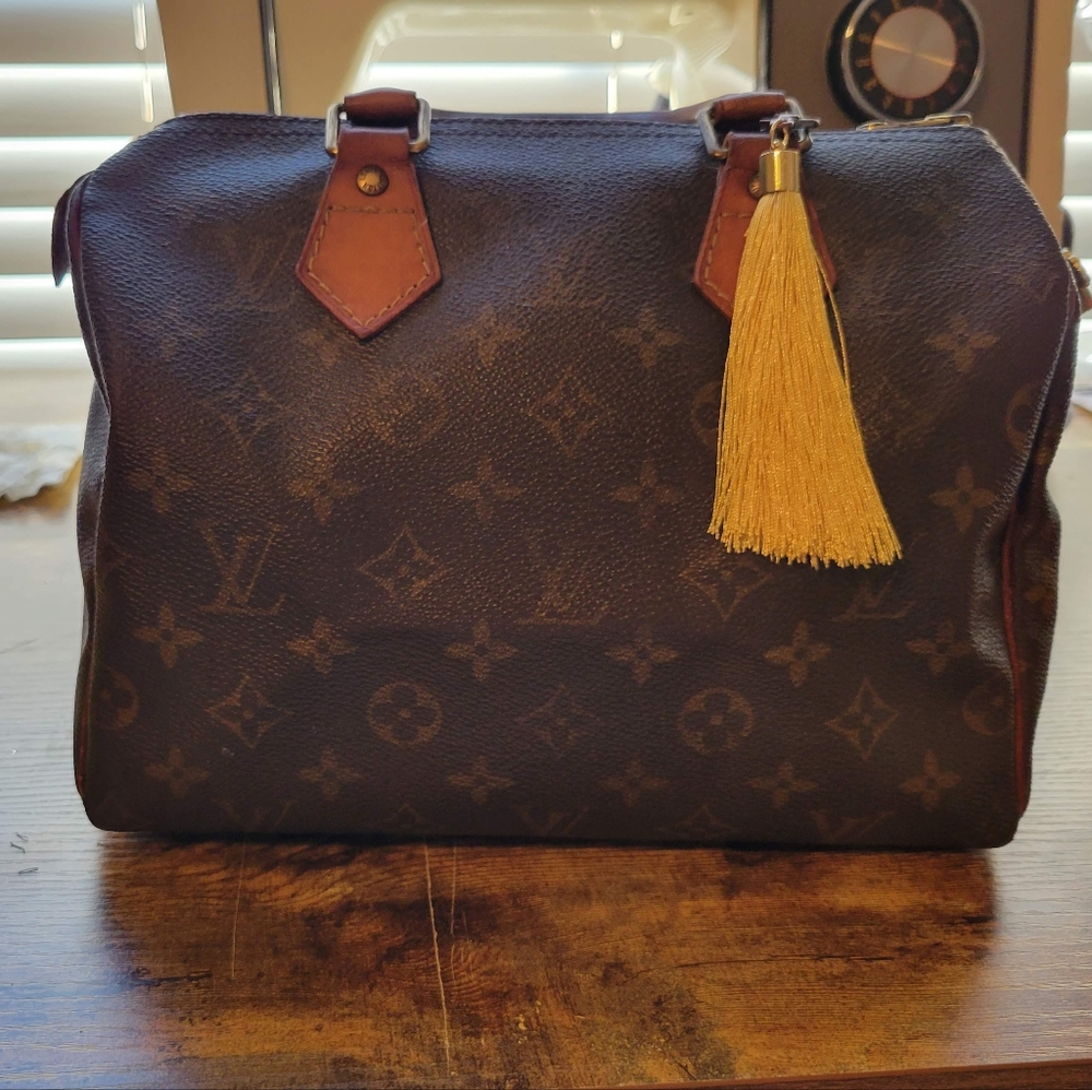 ✨️Authentic✨️ Vintage Louis Vuitton Speedy 25